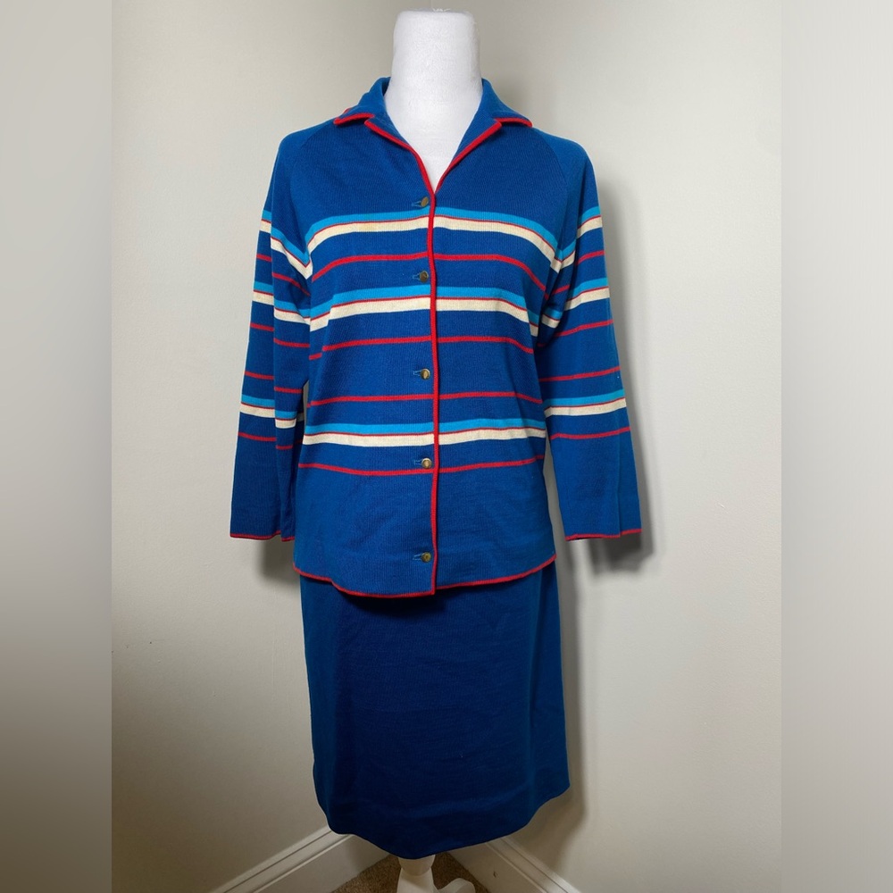 Vintage Cortina Knits 100% Virgin Wool Womens 2 Piece Suit 10 see measurements